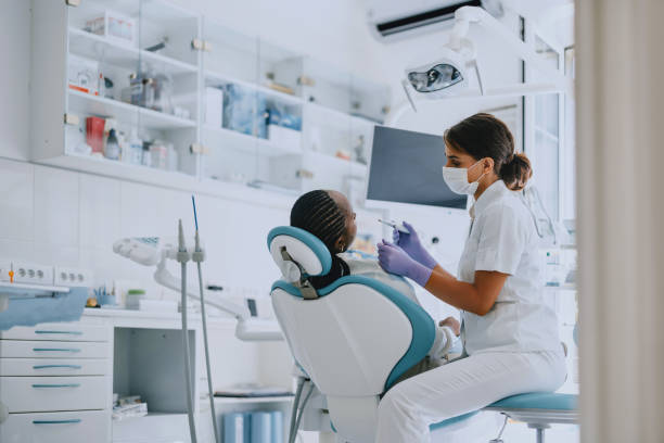 Best Teeth Whitening  in St Elmo, IL